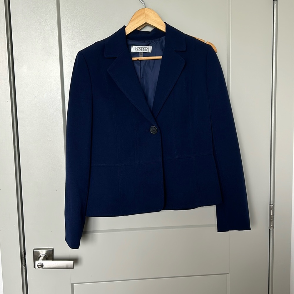 Kasper size 10 blazer